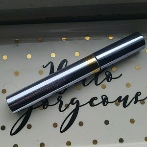 Estee black waterproof mascara